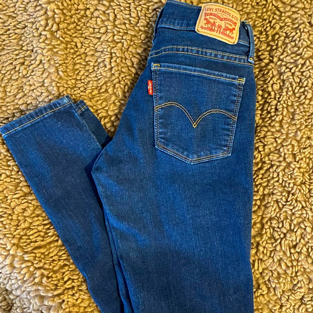 Levi’s skinny jeans, women’s size 26